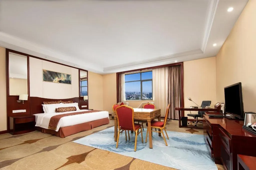 Longqi Jianguo Hotel Kunshan Suzhou  5*, Suzhou (Jiangsu)